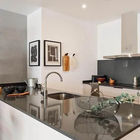Kline - 2 Bedrooms And Terrace In Sant Antoni 아파트 바르셀로나